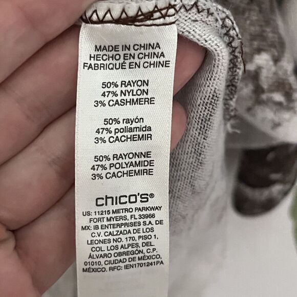 Chico’s Womens Lightweight Sweater Paisley Size 2 (L) Brown Long Sleeve Tunic - Picture 7 of 7